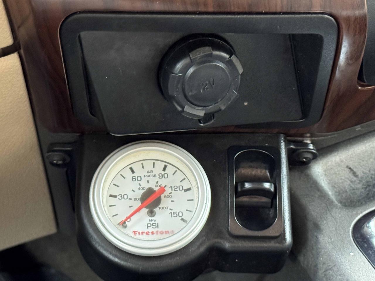 Ford Super Duty F-450 DRW  2012
