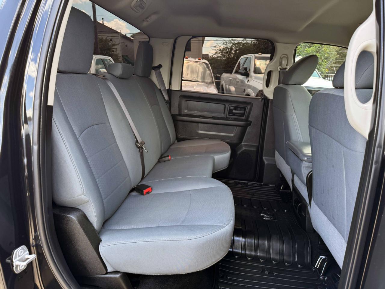RAM 2500 Tradesman Crew Cab 4WD 2018