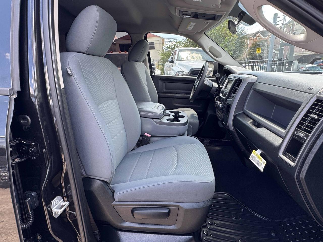RAM 2500 Tradesman Crew Cab 4WD 2018