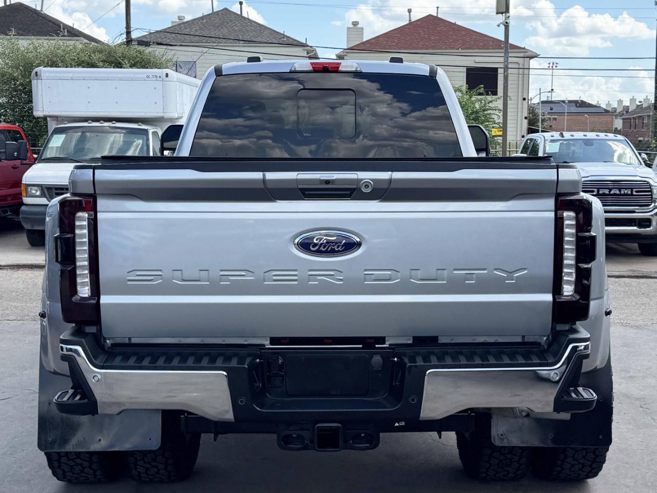 Ford Super Duty F-450 DRW  2024