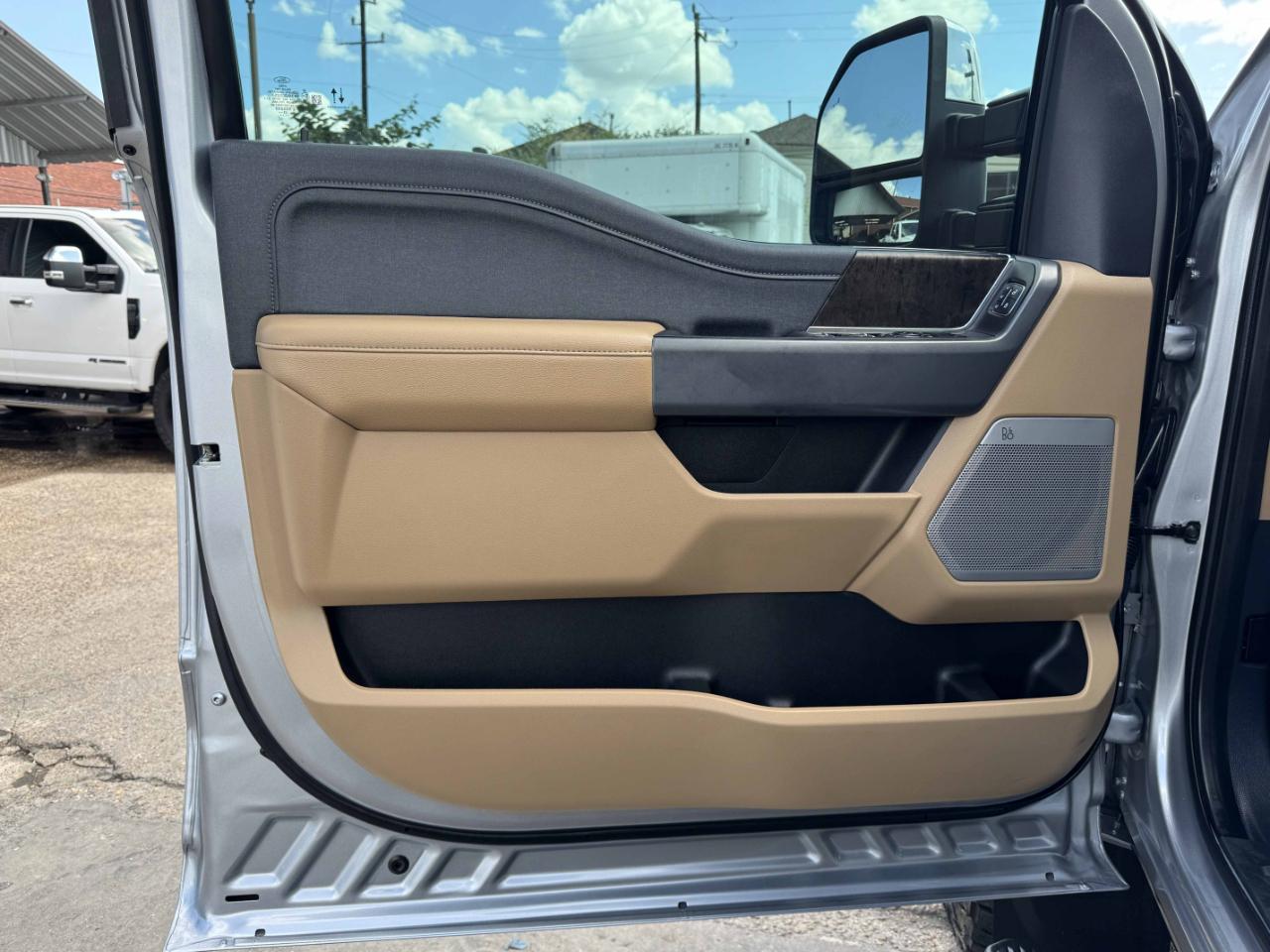 Ford Super Duty F-450 DRW  2024