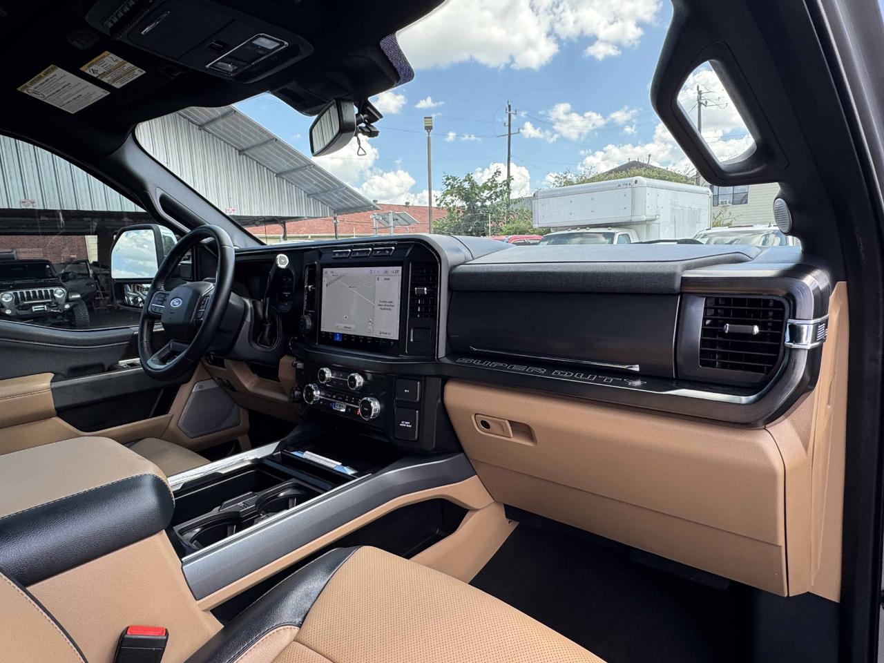 Ford Super Duty F-450 DRW  2024