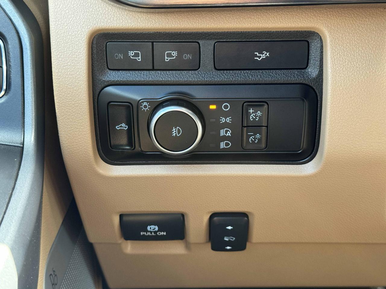 Ford Super Duty F-450 DRW  2024