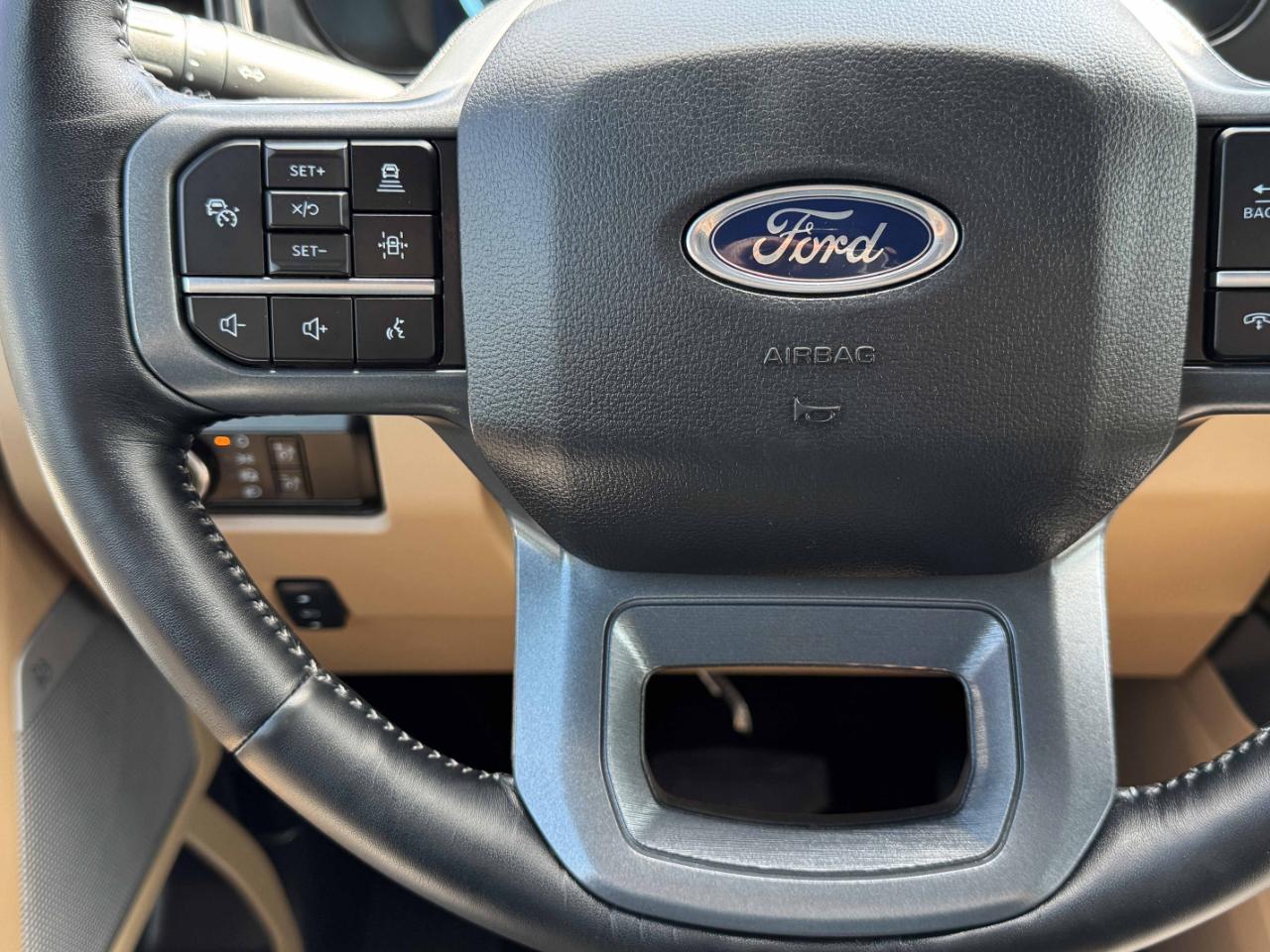 Ford Super Duty F-450 DRW  2024