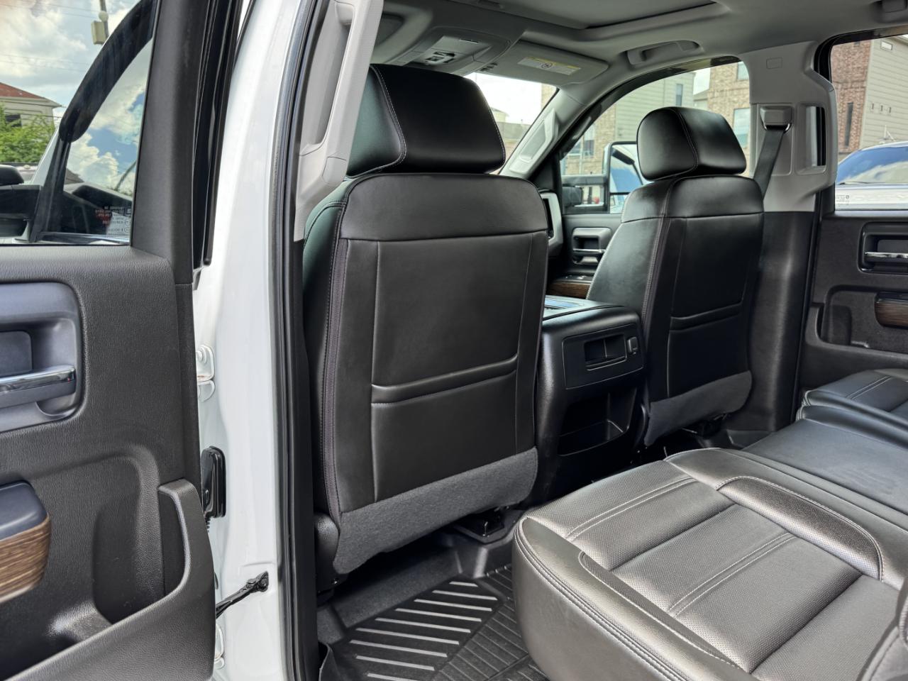 GMC Sierra 3500HD Denali Crew Cab 4WD 2019
