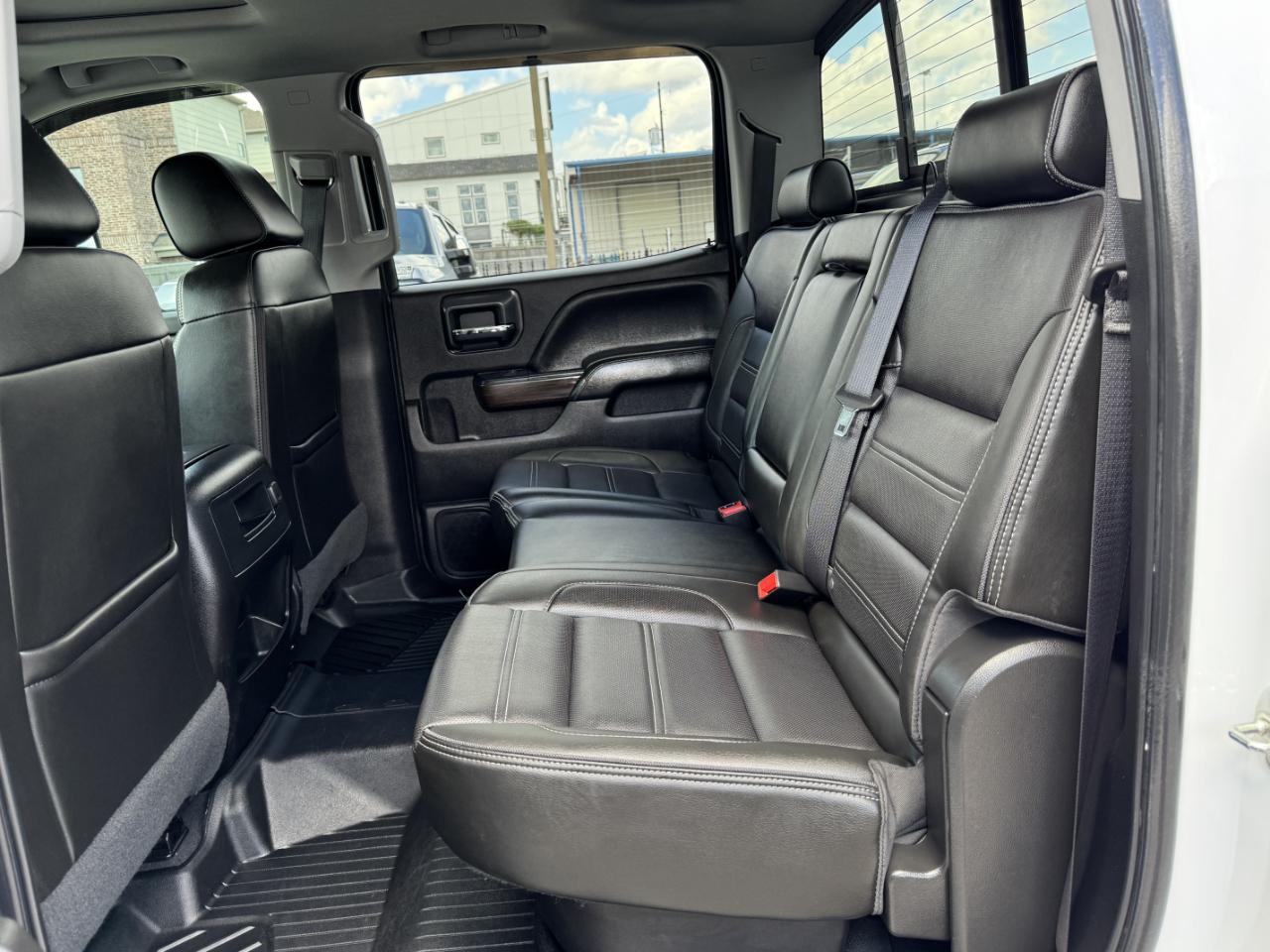 GMC Sierra 3500HD Denali Crew Cab 4WD 2019