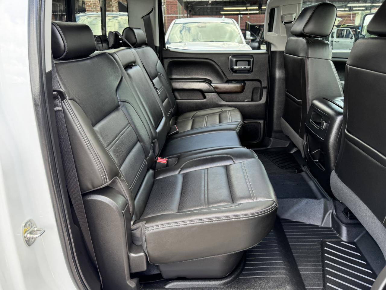 GMC Sierra 3500HD Denali Crew Cab 4WD 2019