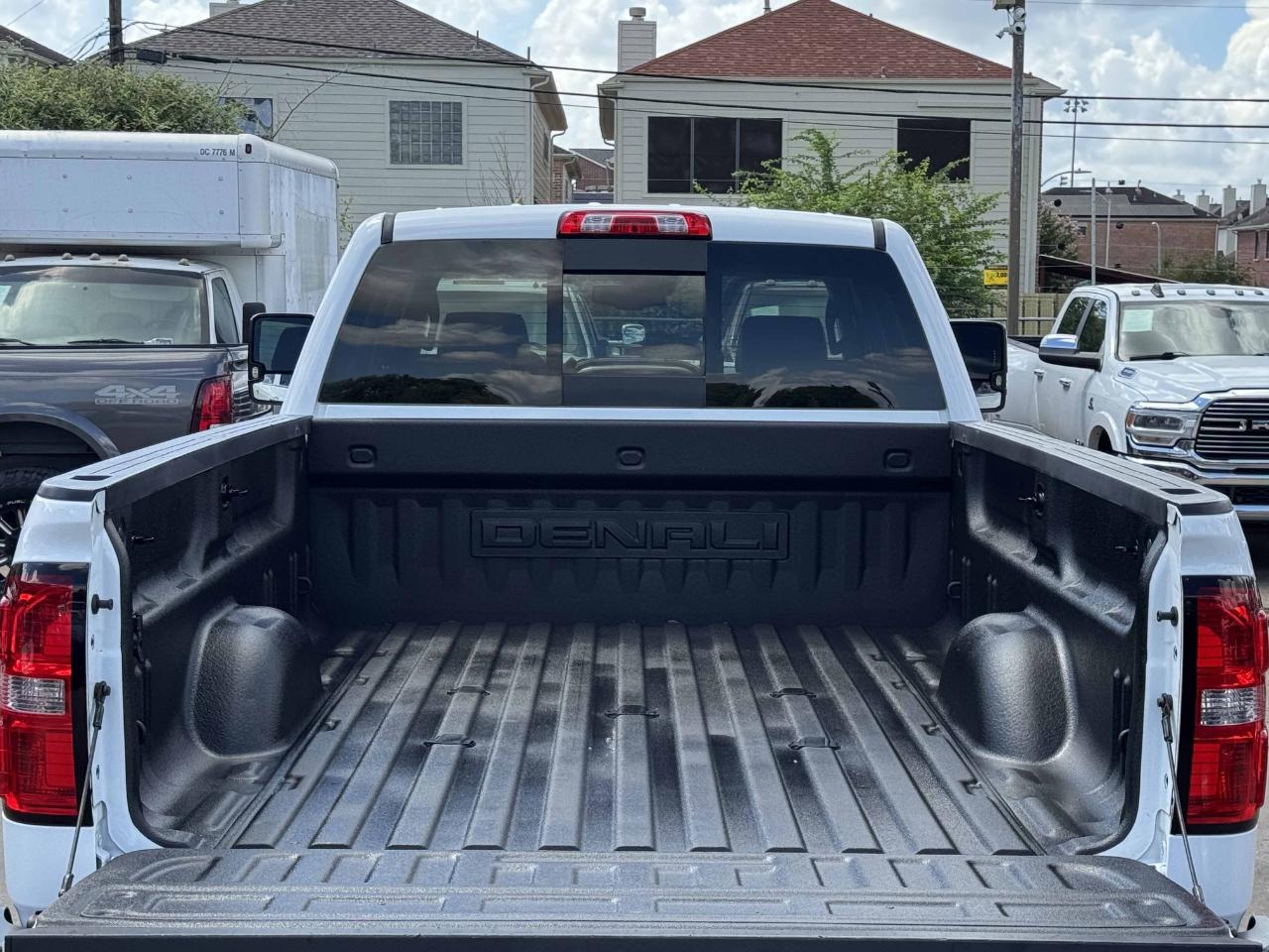 GMC Sierra 3500HD Denali Crew Cab 4WD 2019