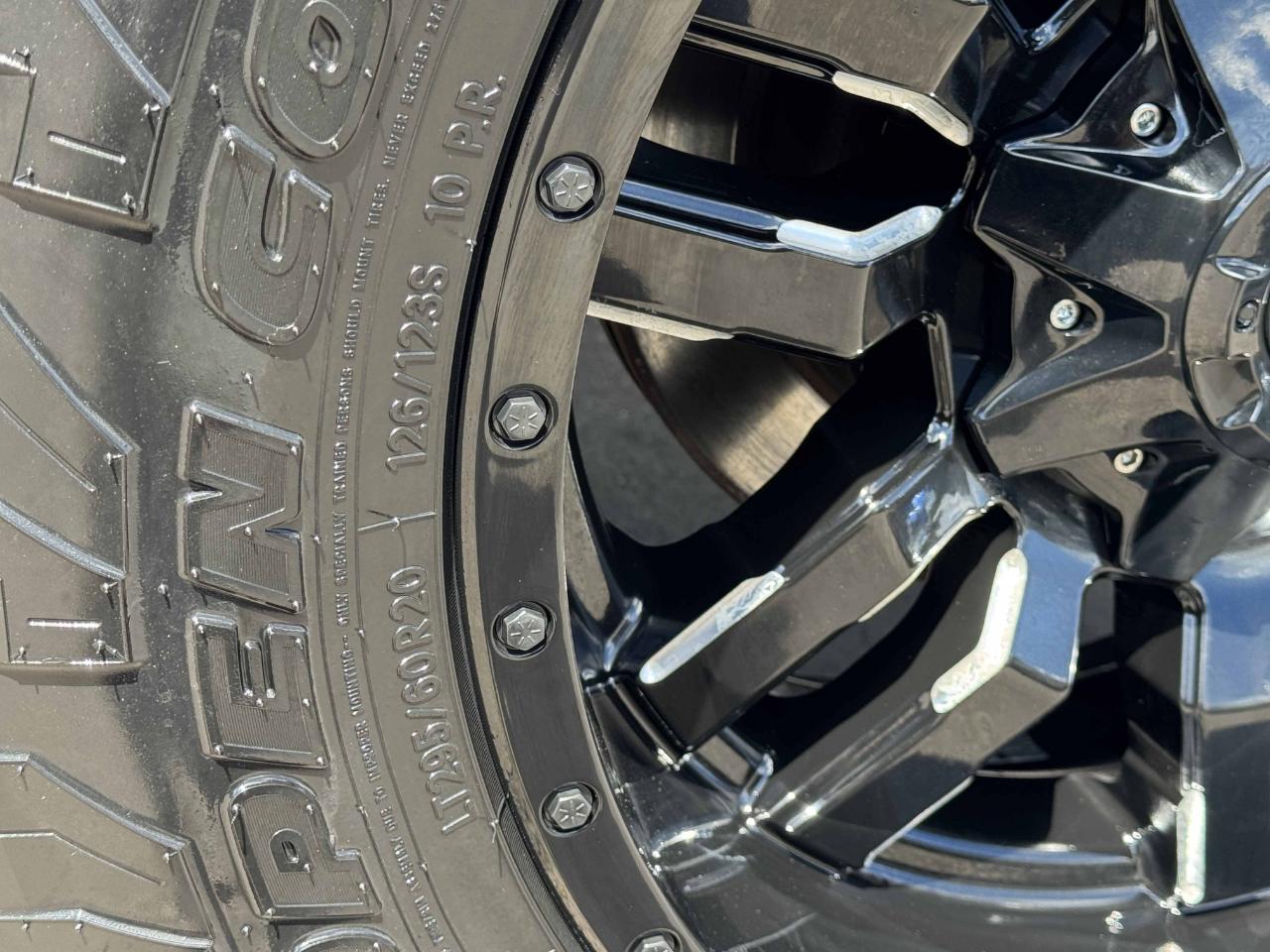 GMC Sierra 3500HD Denali Crew Cab 4WD 2019