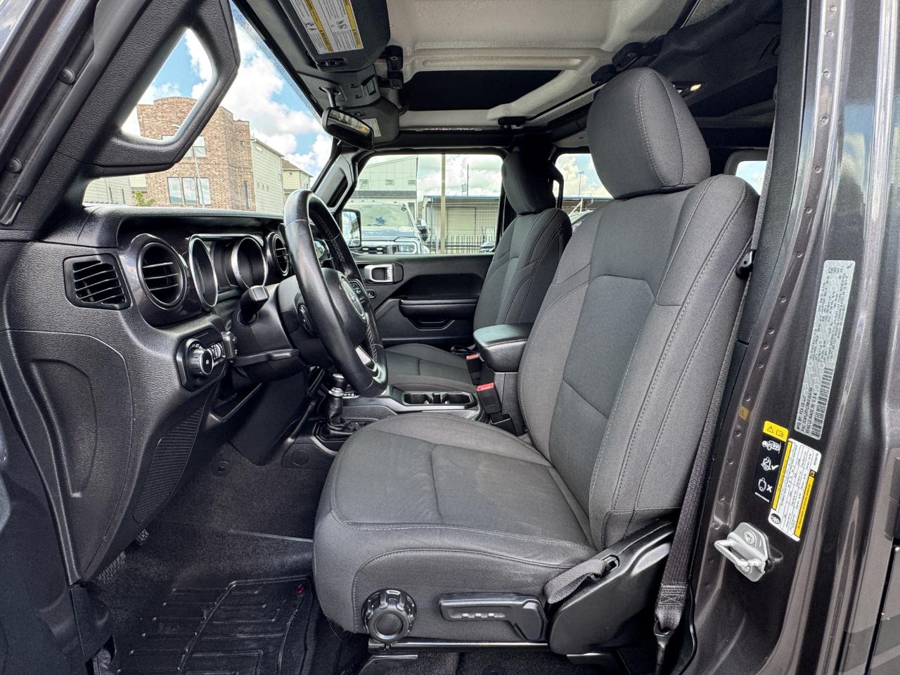 Jeep Wrangler  2021