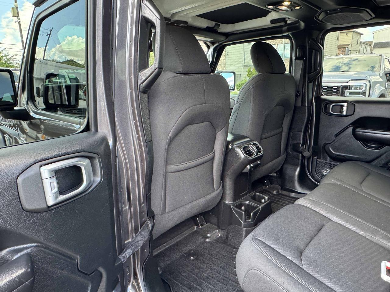 Jeep Wrangler  2021