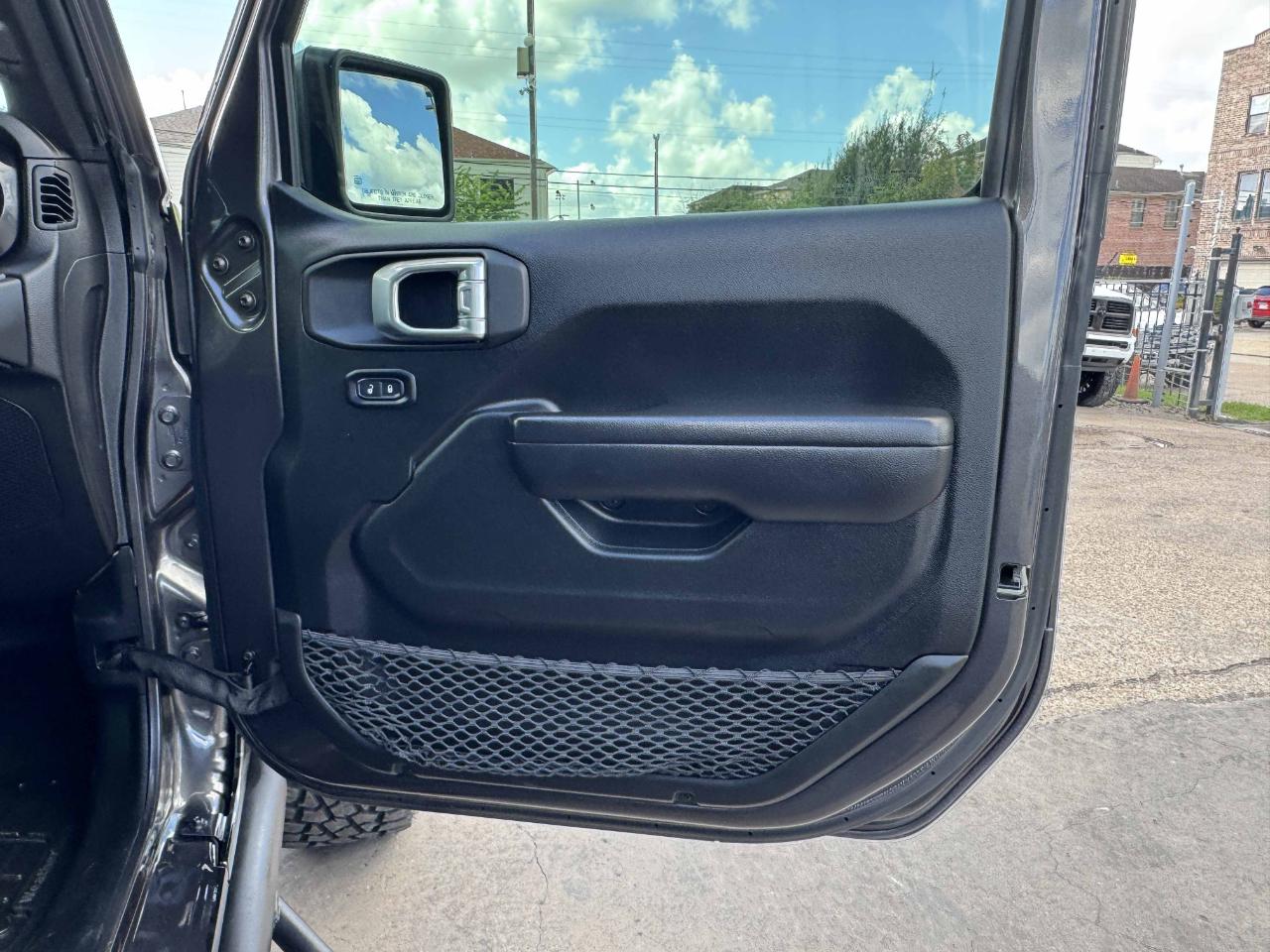 Jeep Wrangler  2021