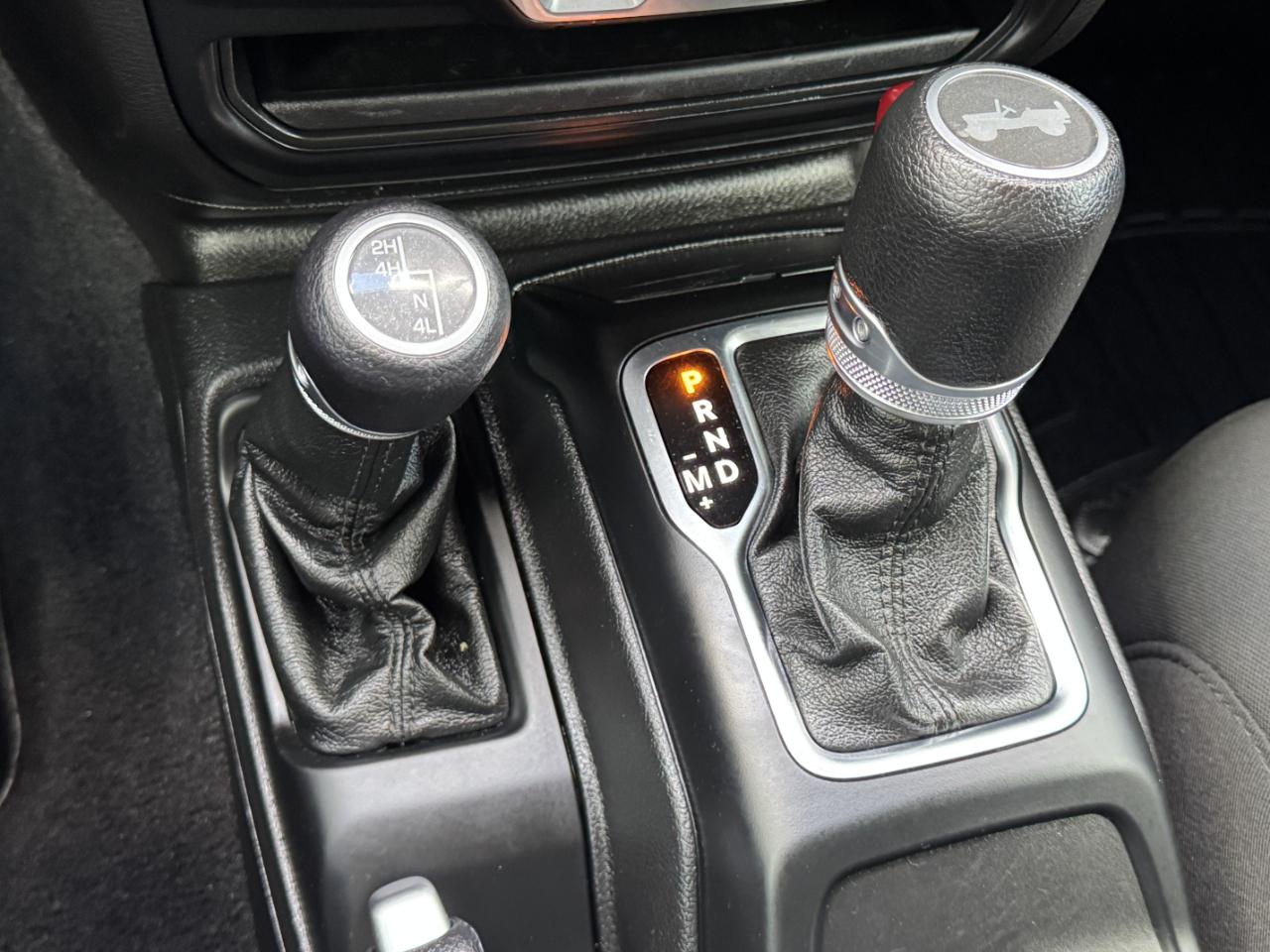 Jeep Wrangler  2021