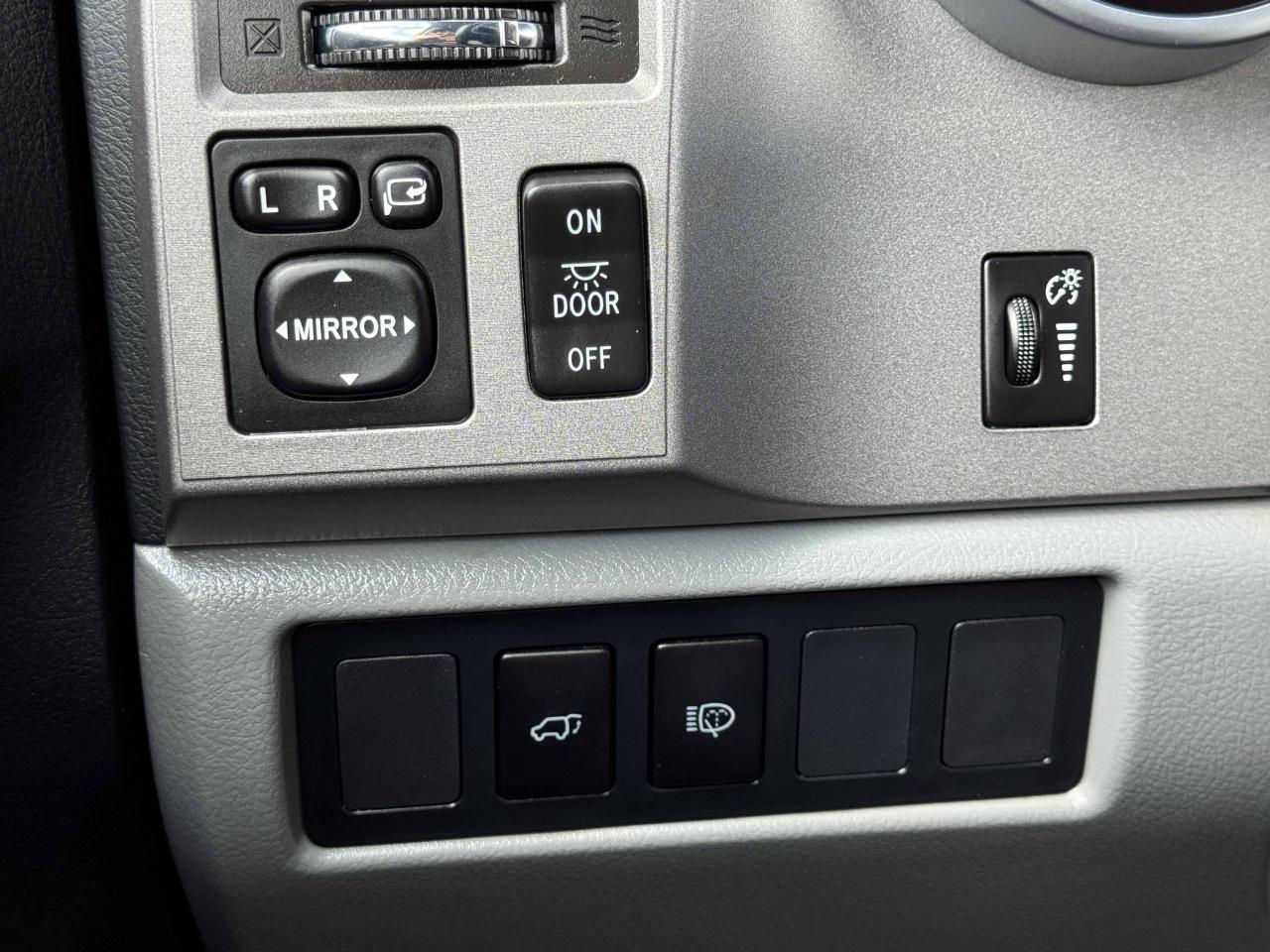Toyota Sequoia Limited 2WD 2013