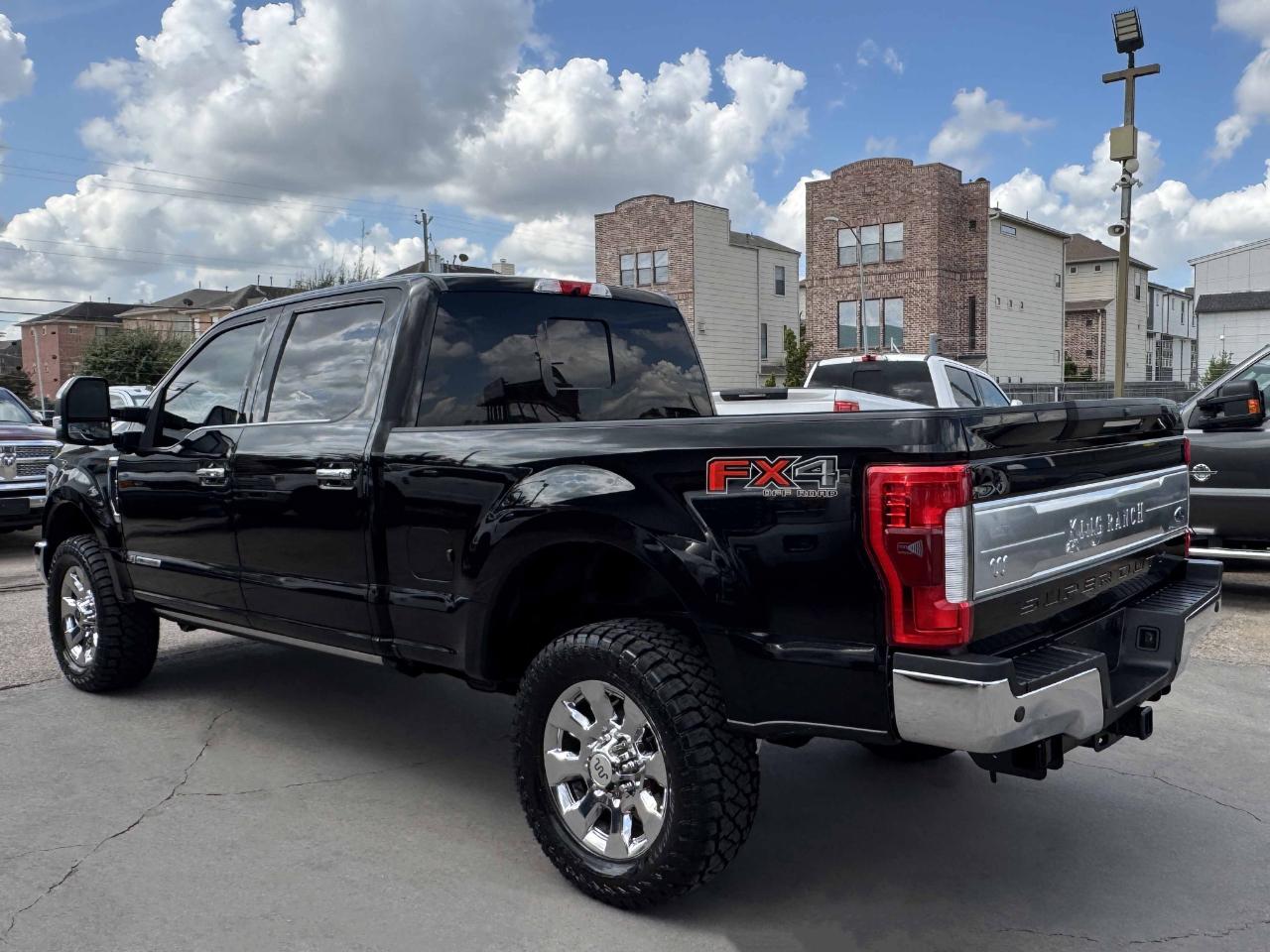 Ford Super Duty F-250 SRW  2017