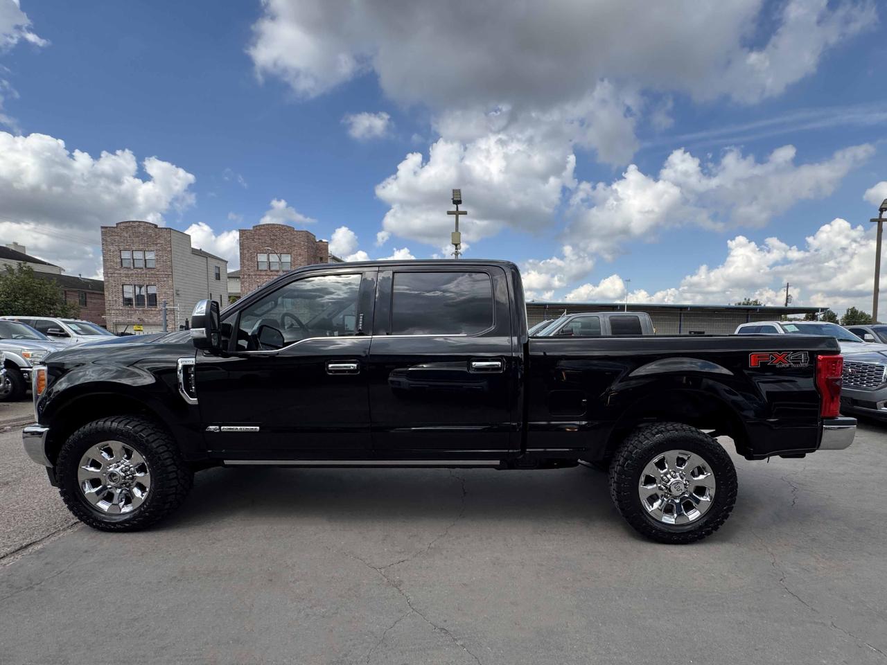 Ford Super Duty F-250 SRW  2017