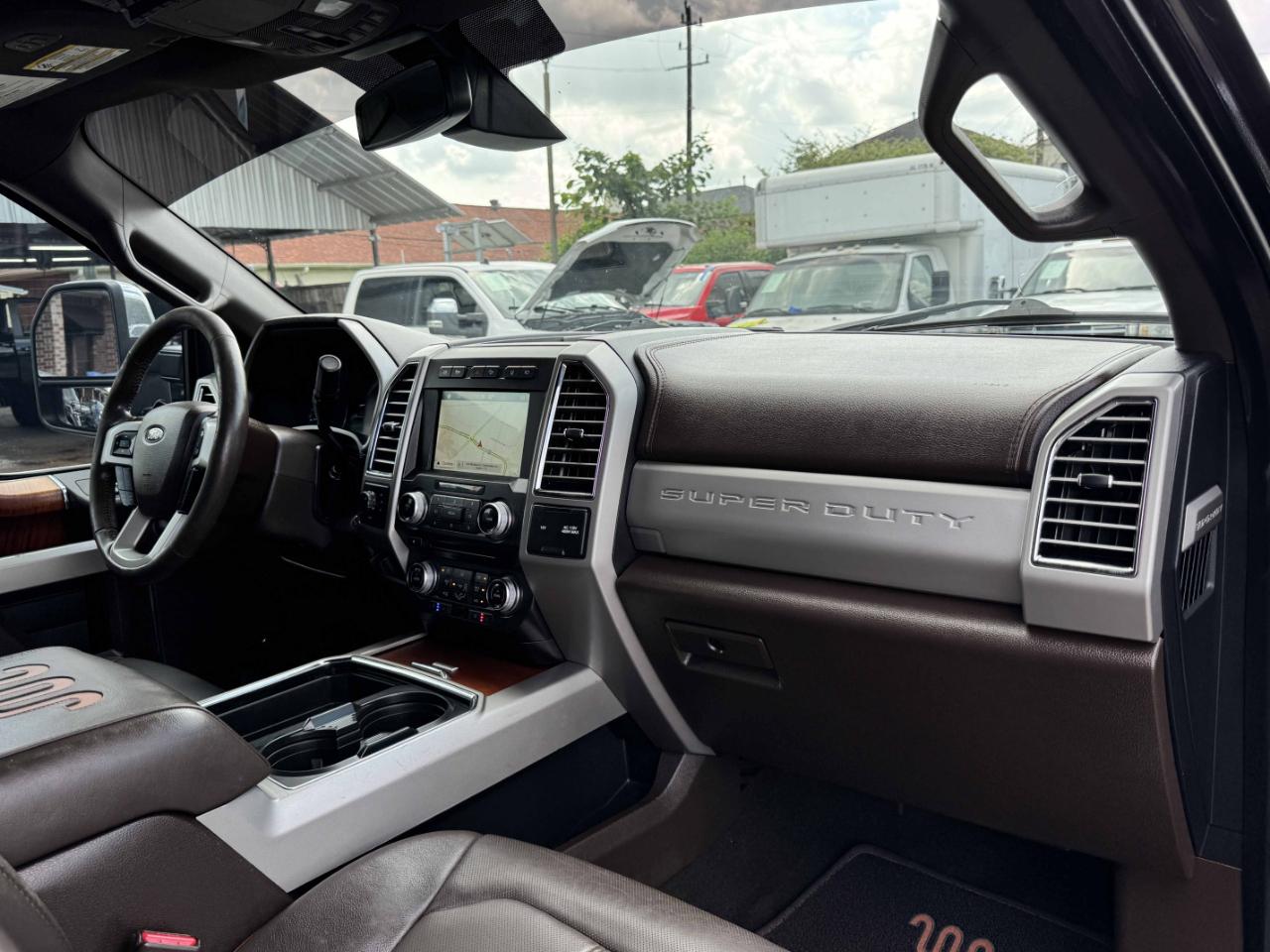 Ford Super Duty F-250 SRW  2017