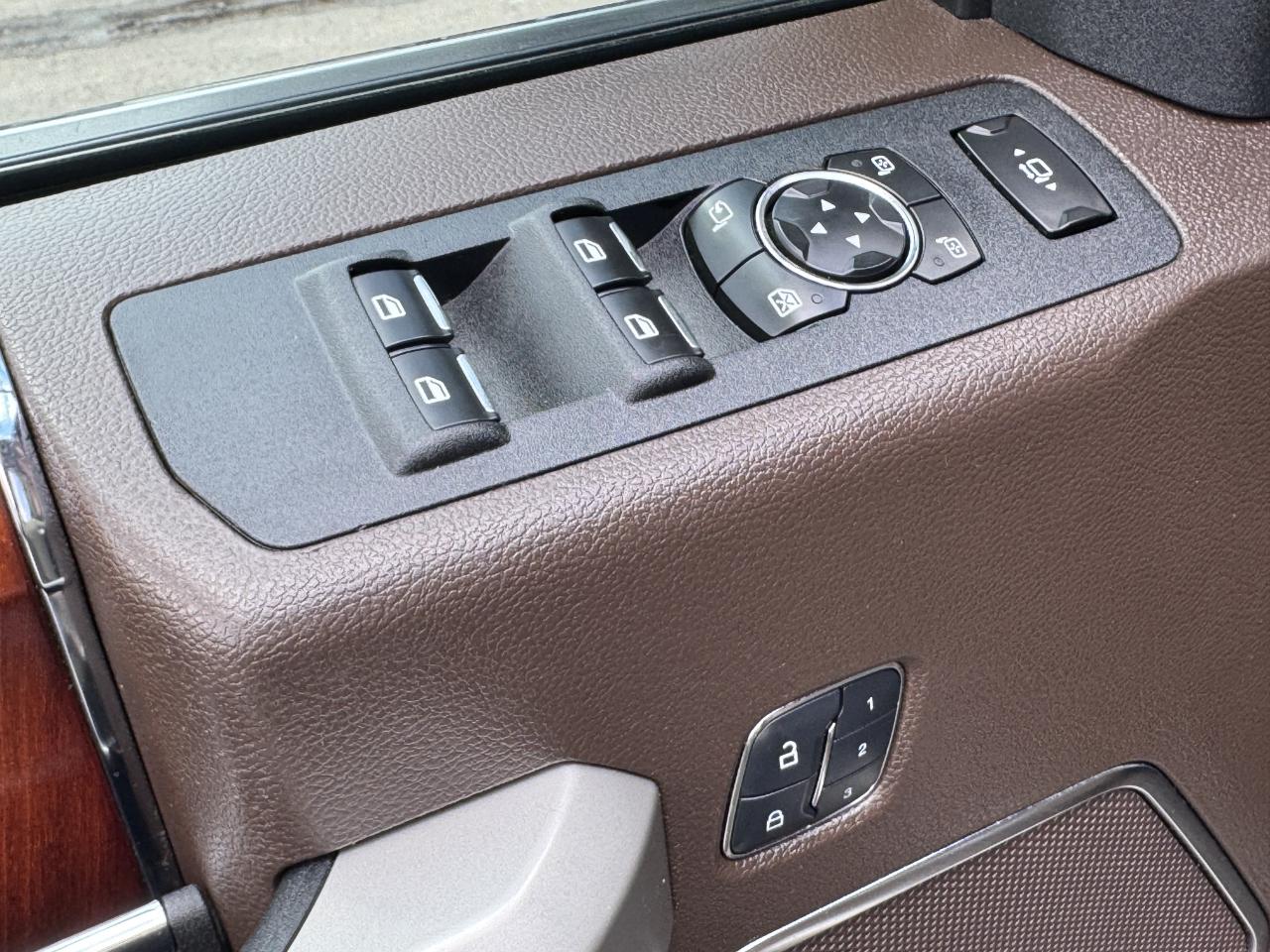 Ford Super Duty F-250 SRW  2017