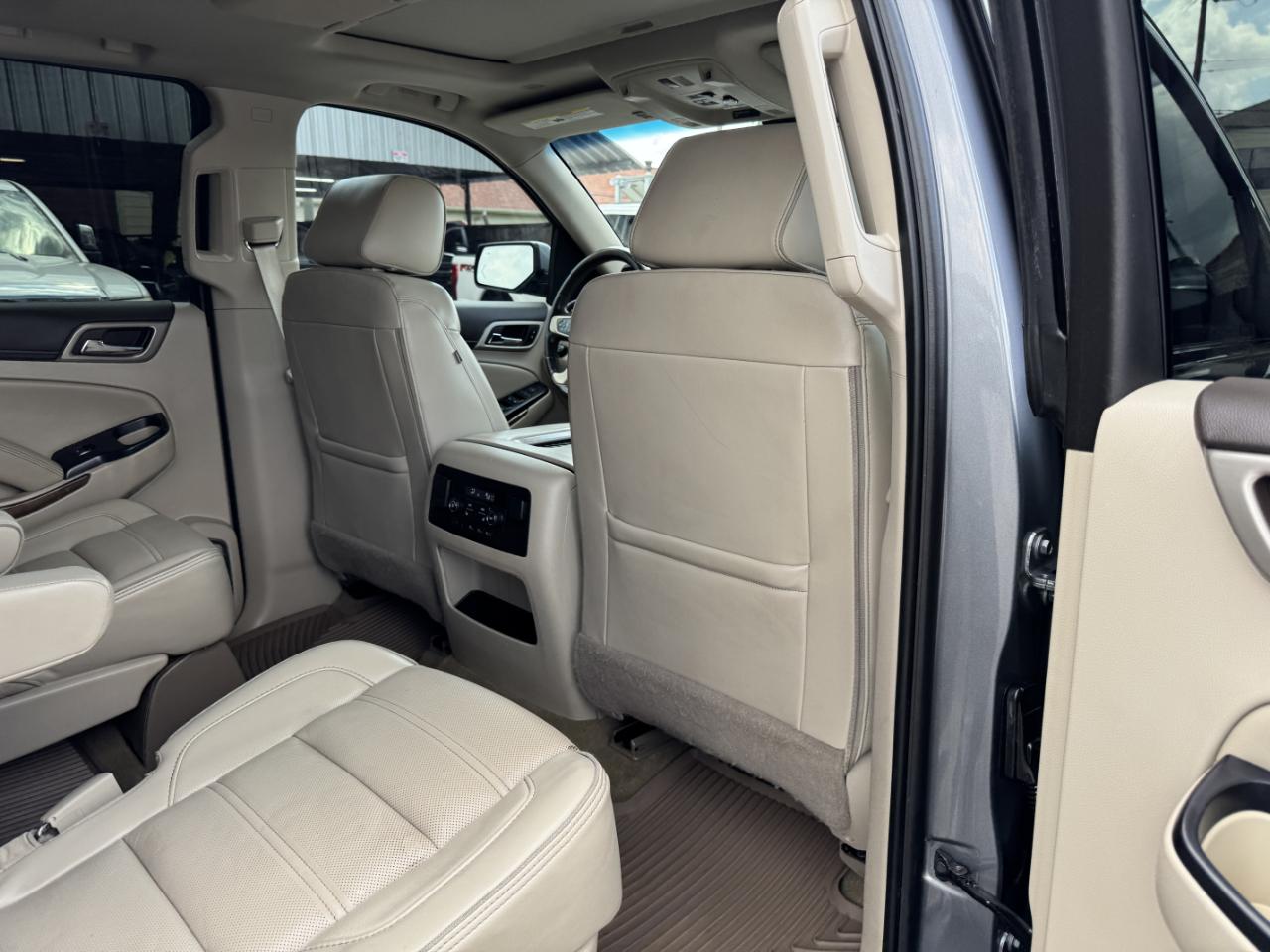 GMC Yukon XL Denali 4WD 2019