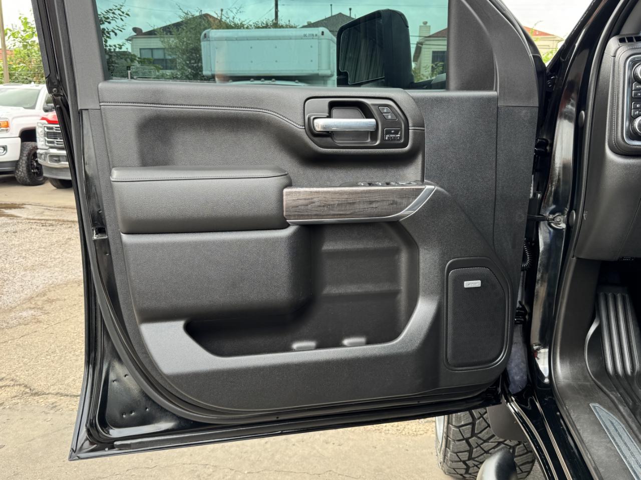 Chevrolet Silverado 2500HD LTZ Crew Cab 4WD 2021