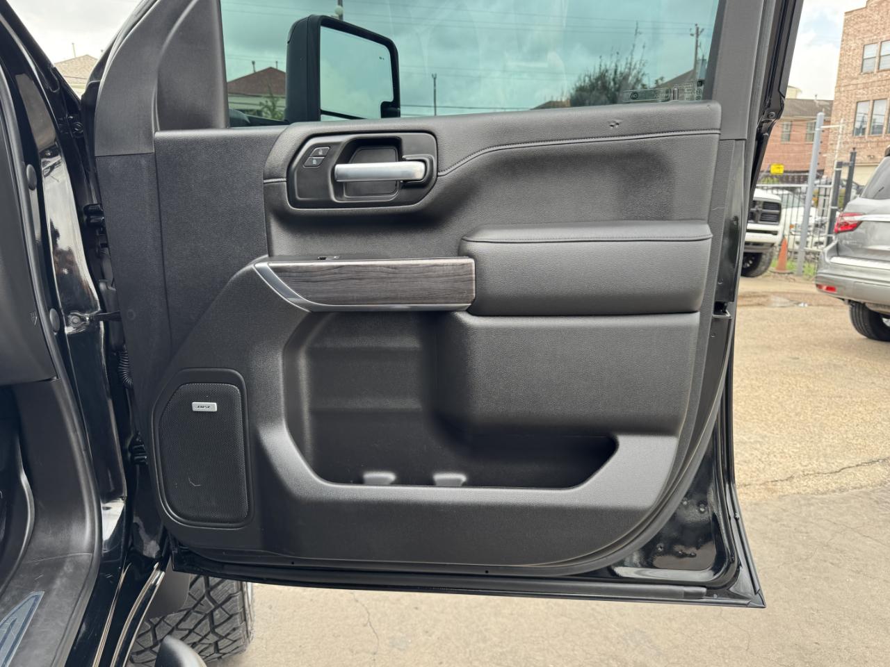 Chevrolet Silverado 2500HD LTZ Crew Cab 4WD 2021