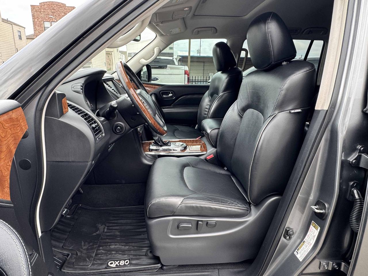 Infiniti QX80  2019