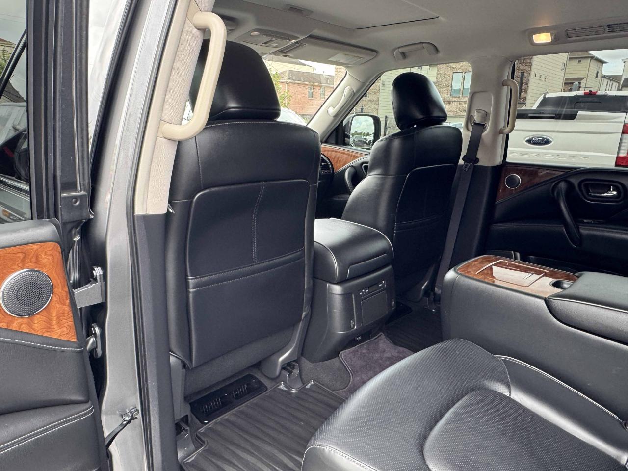 Infiniti QX80  2019