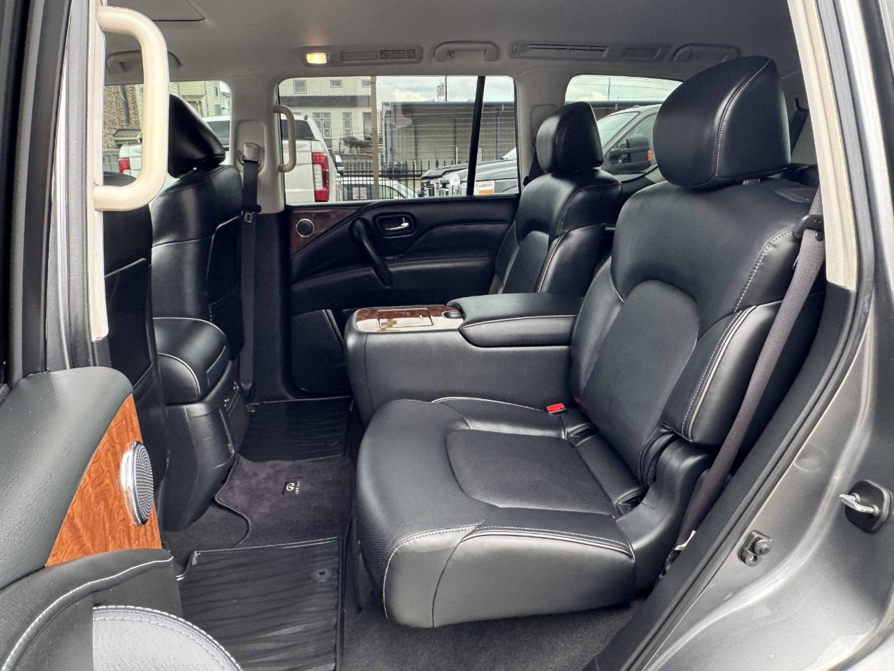 Infiniti QX80  2019