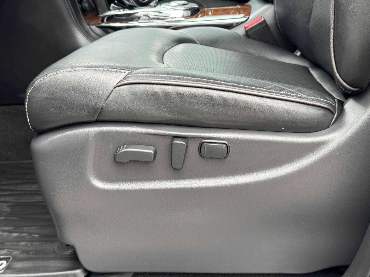 Infiniti QX80  2019