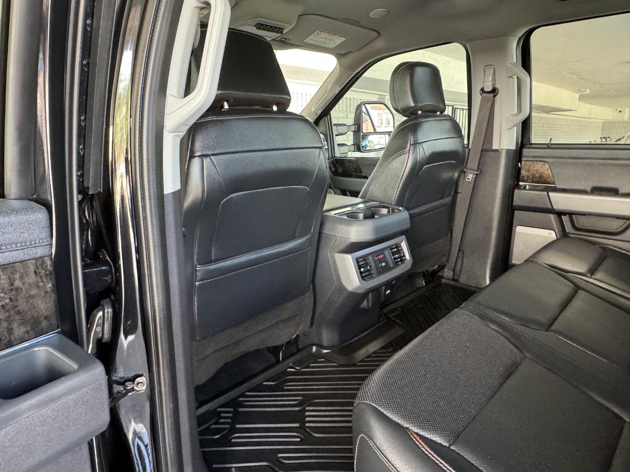 Ford Super Duty F-350 SRW  2024