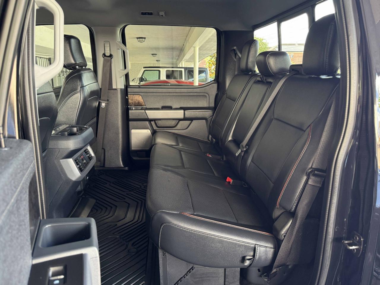 Ford Super Duty F-350 SRW  2024