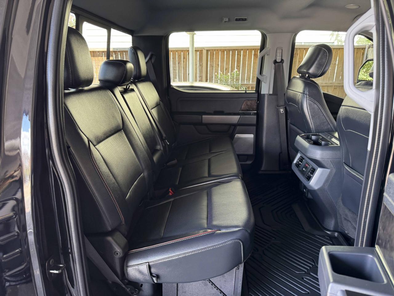 Ford Super Duty F-350 SRW  2024