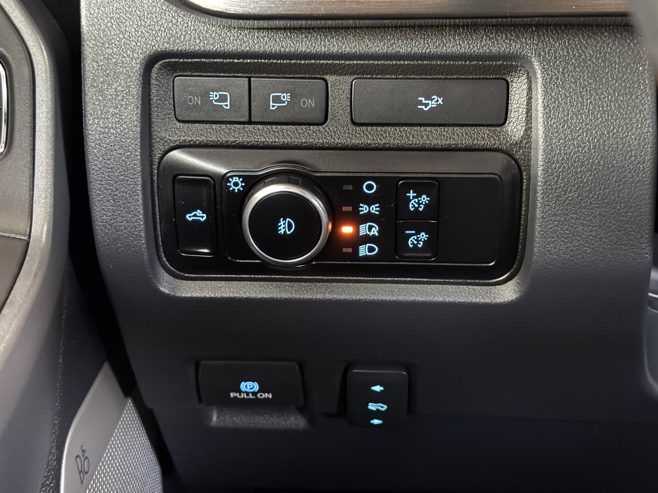 Ford Super Duty F-350 SRW  2024