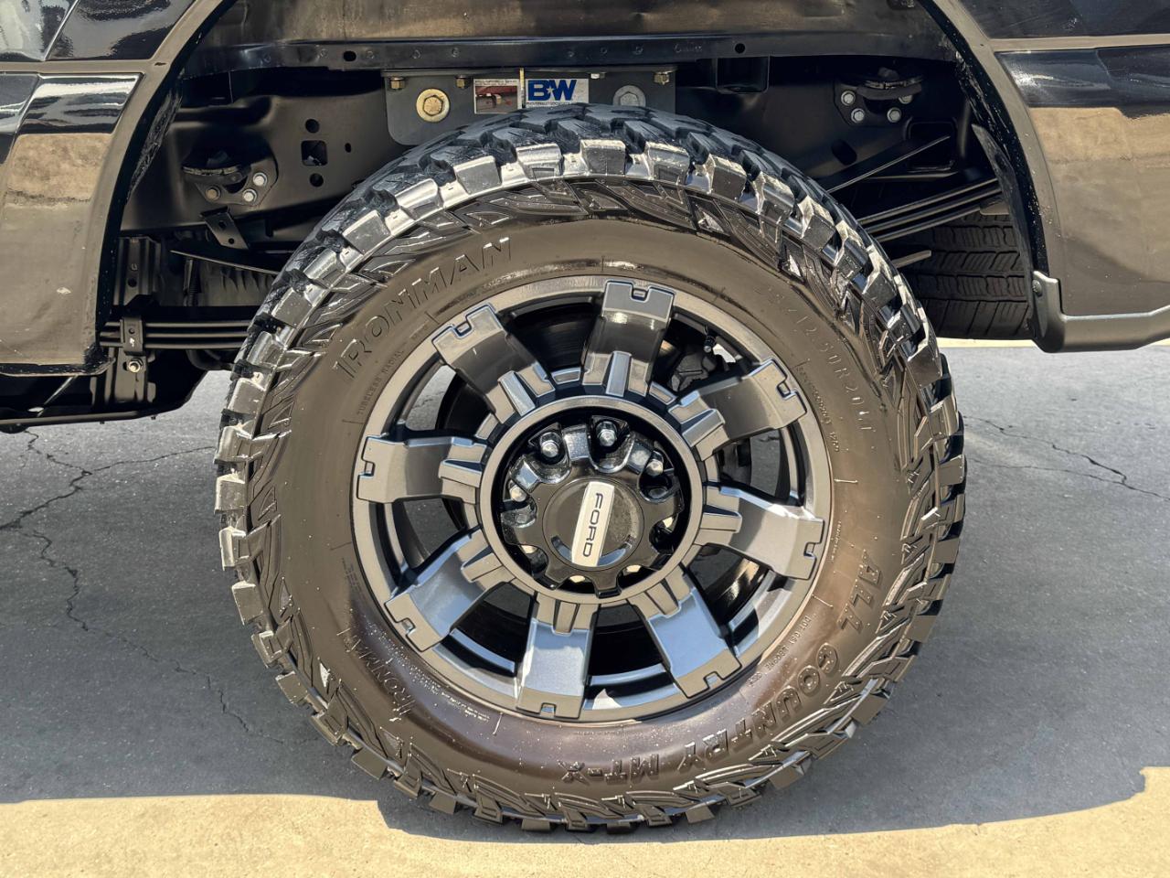 Ford Super Duty F-350 SRW  2024