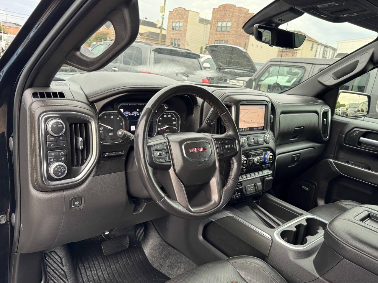 GMC Sierra 1500 AT4 Crew Cab 4WD 2020