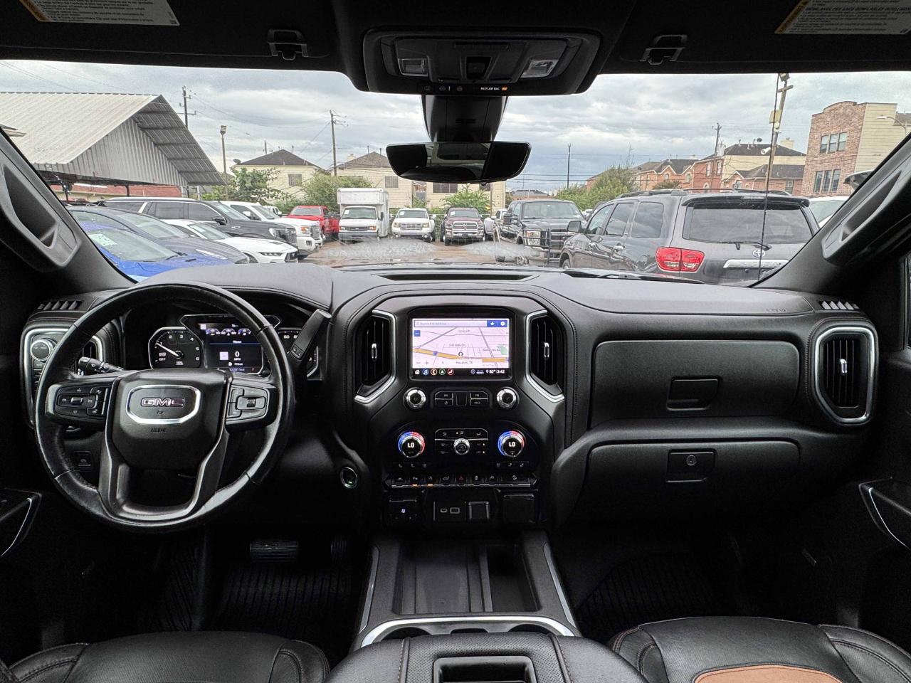 GMC Sierra 1500 AT4 Crew Cab 4WD 2020
