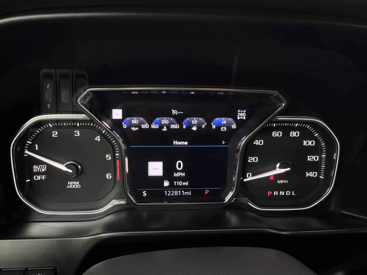 GMC Sierra 1500 AT4 Crew Cab 4WD 2020