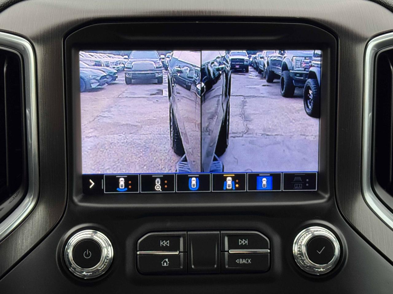 GMC Sierra 1500 AT4 Crew Cab 4WD 2020