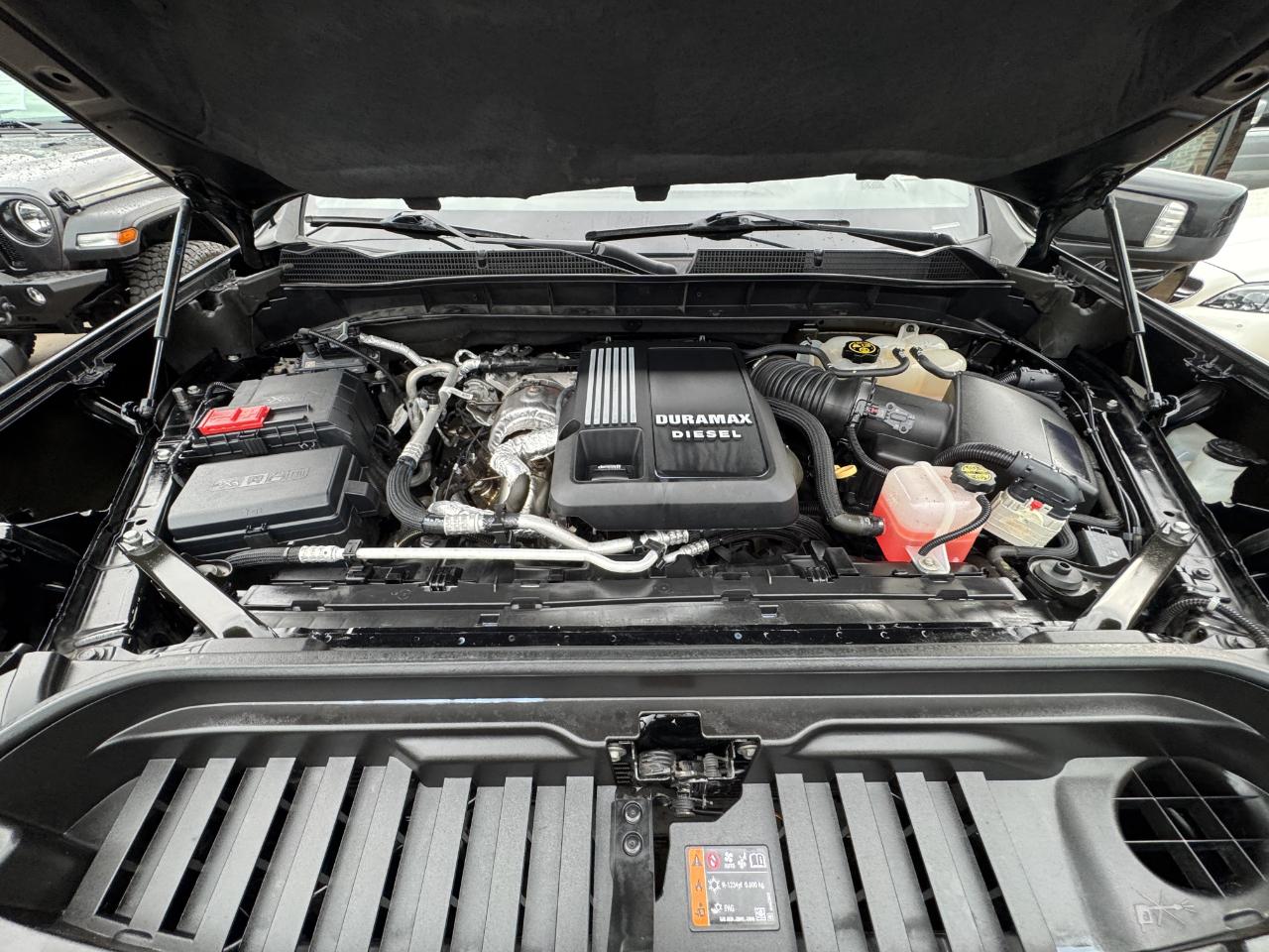 GMC Sierra 1500 AT4 Crew Cab 4WD 2020