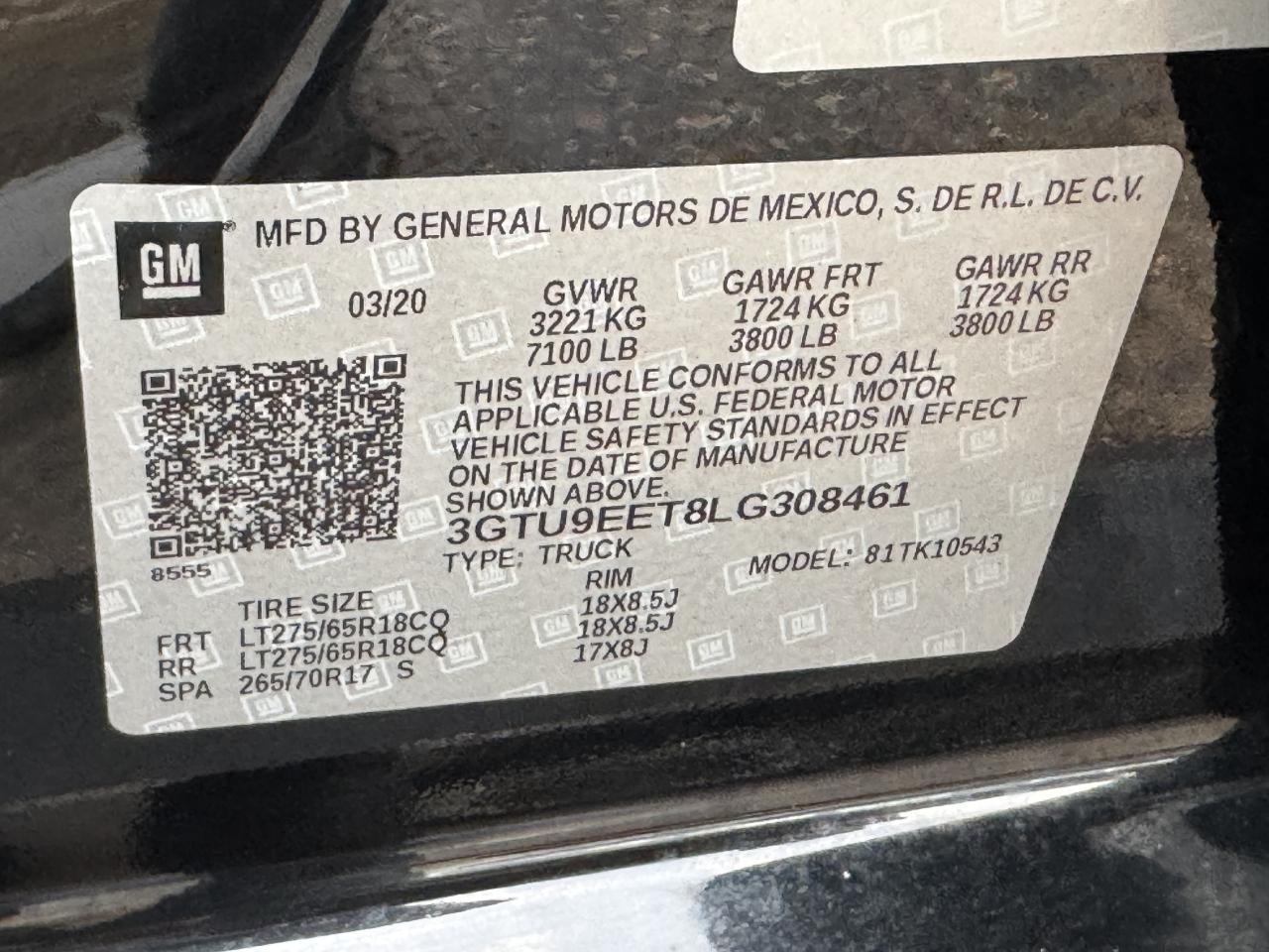 GMC Sierra 1500 AT4 Crew Cab 4WD 2020
