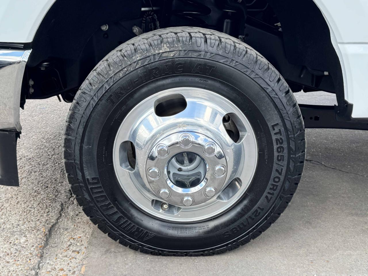 Ford Super Duty F-350 DRW  2024