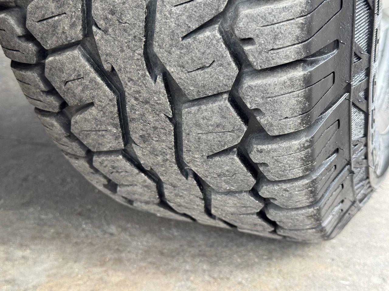 Ford Super Duty F-350 DRW  2024