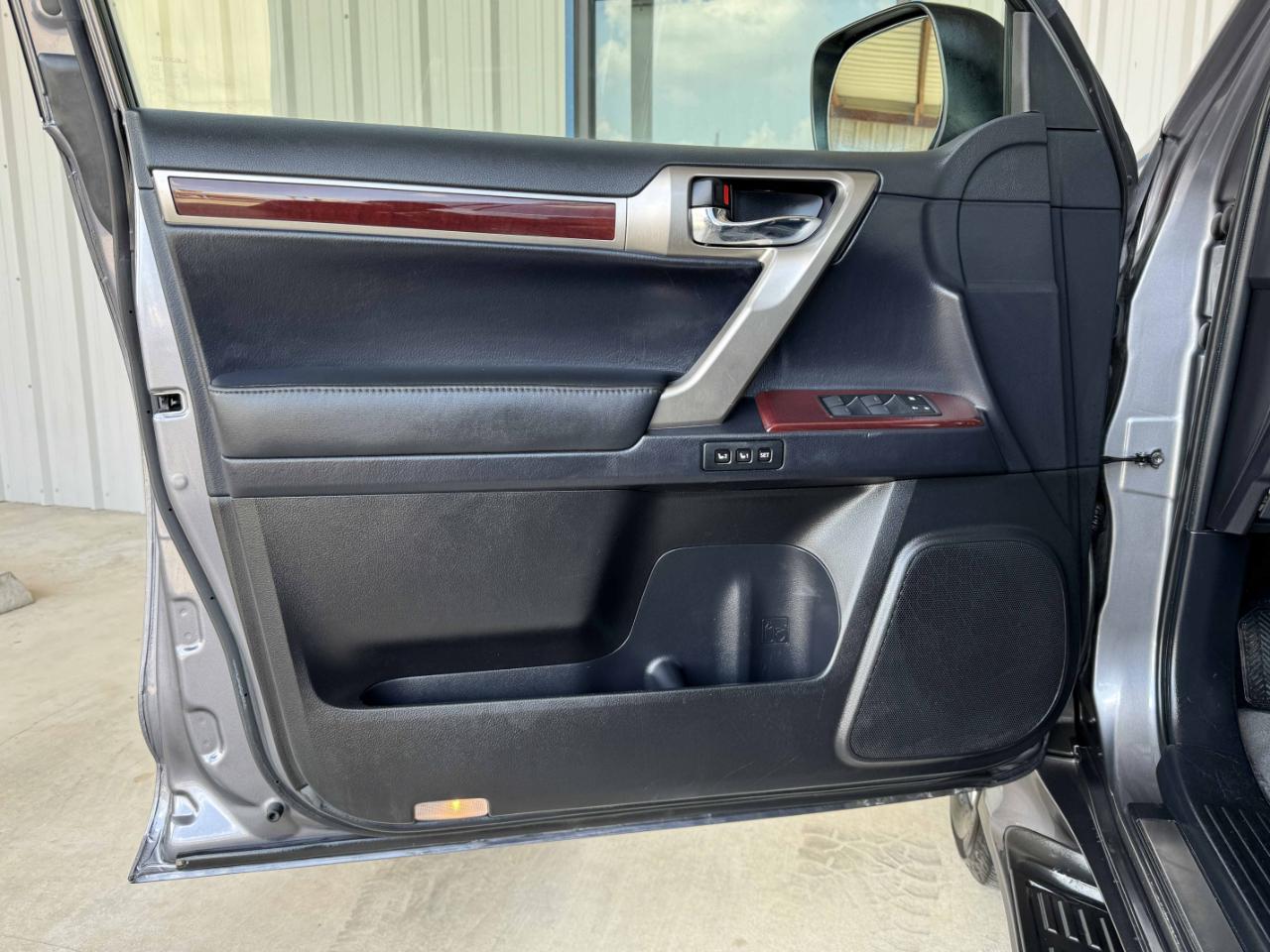 Lexus GX  2019