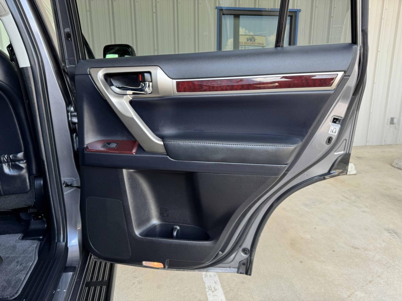 Lexus GX  2019