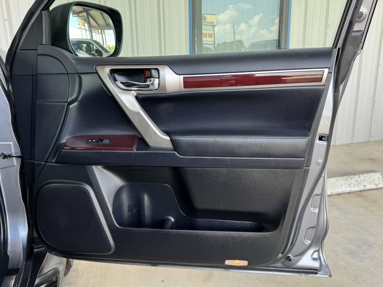 Lexus GX  2019