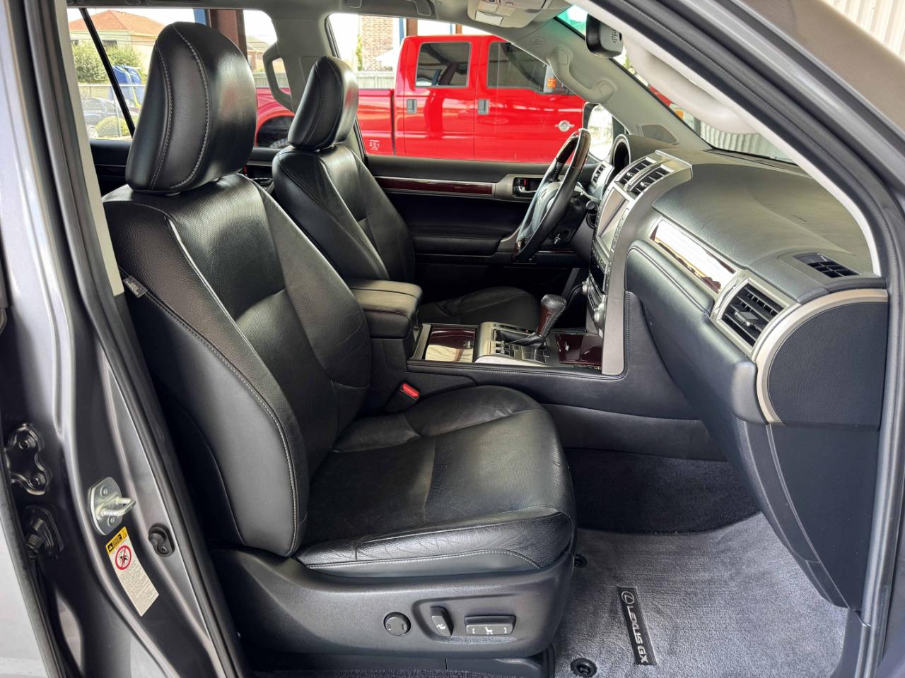 Lexus GX  2019