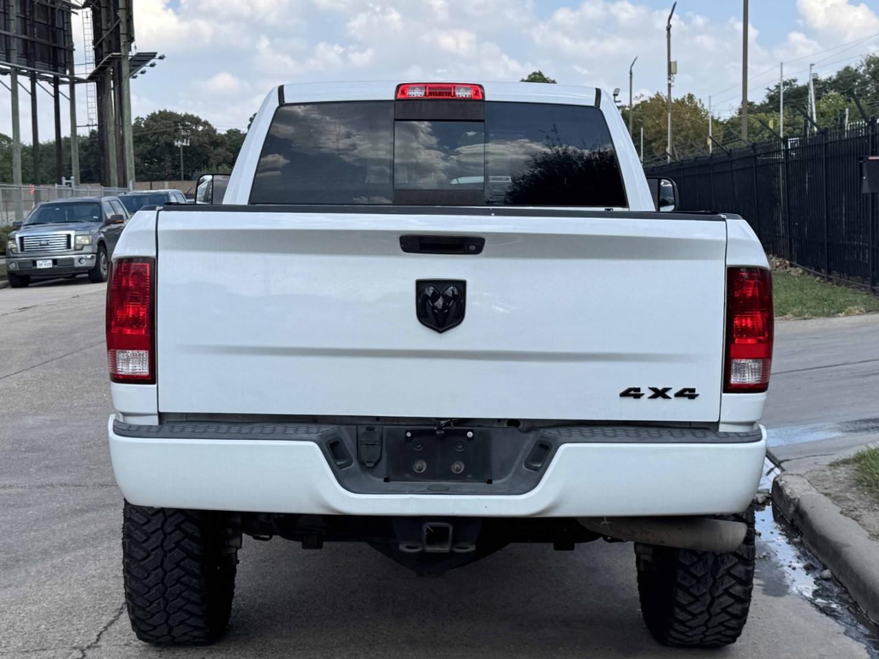 RAM 2500 SLT Crew Cab 4WD 2017