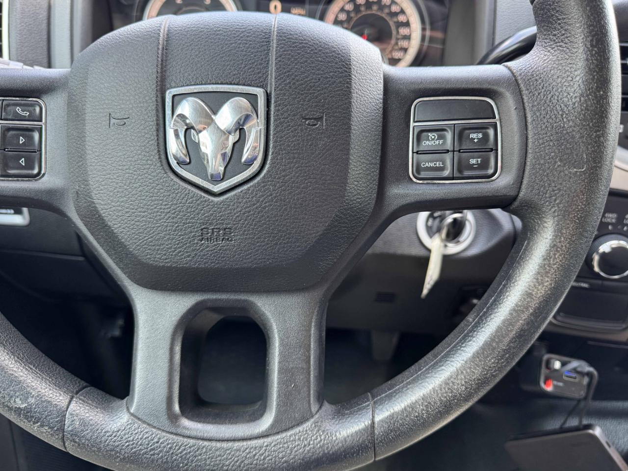 RAM 2500 SLT Crew Cab 4WD 2017