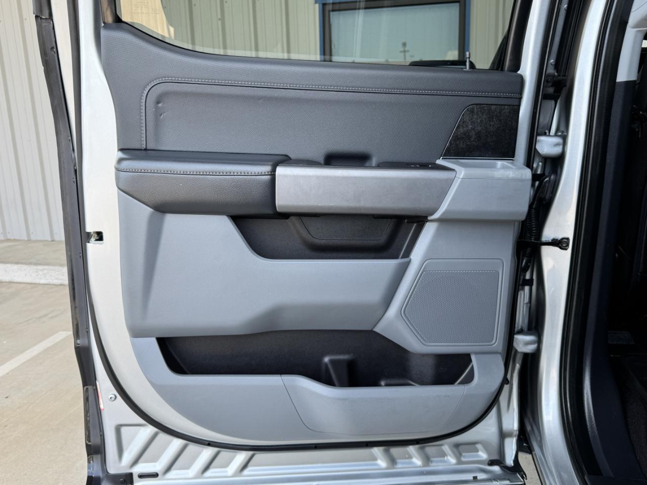Ford F-150  2021
