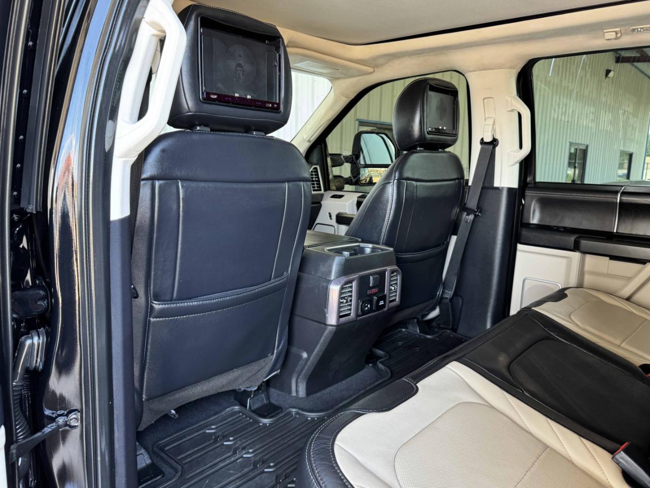 Ford Super Duty F-450 DRW  2021
